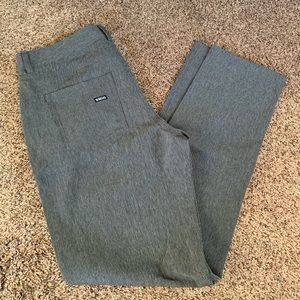 18 greens golf attire pants